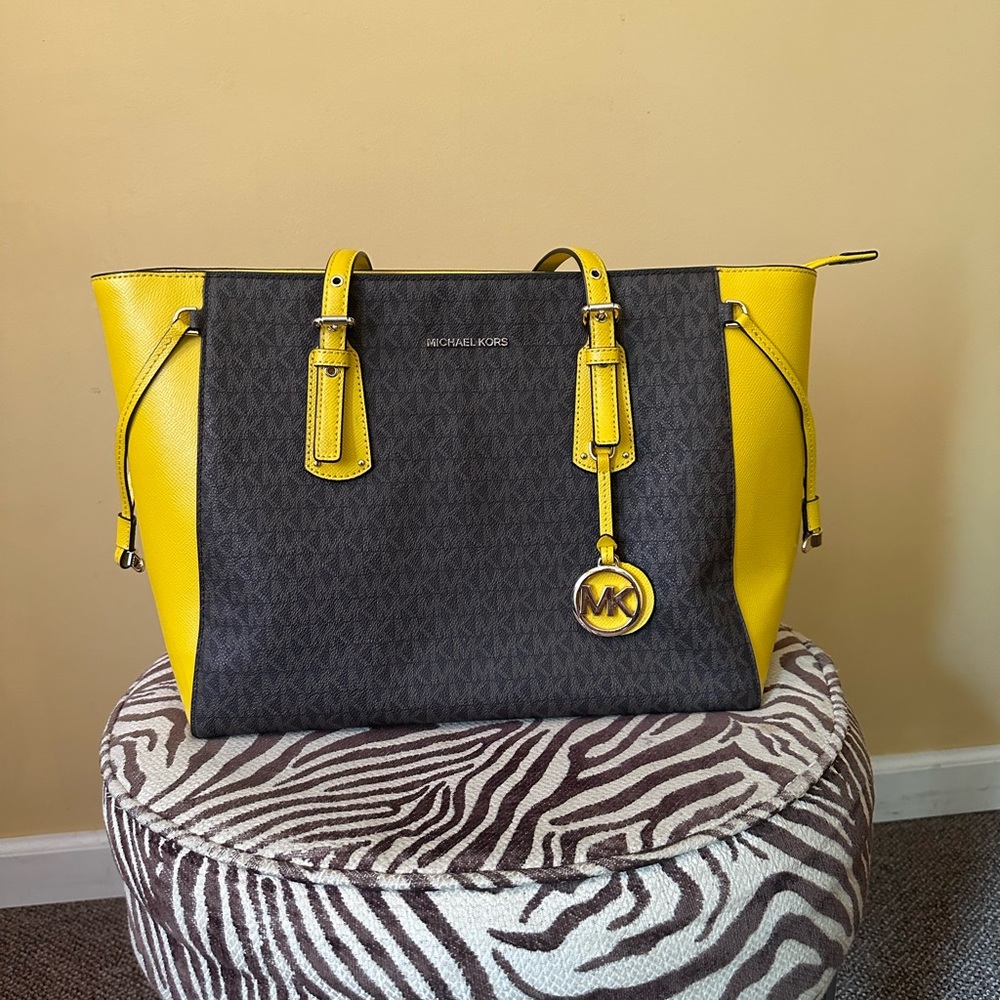 Michael Kors Voyager Yellow Leather Tote Bag